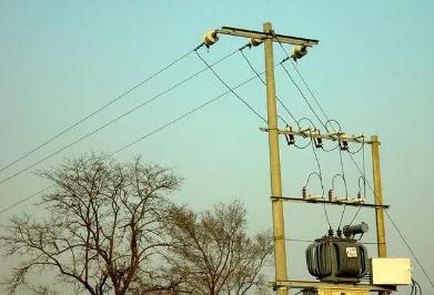 七十年代农村电网两根线是什么原理